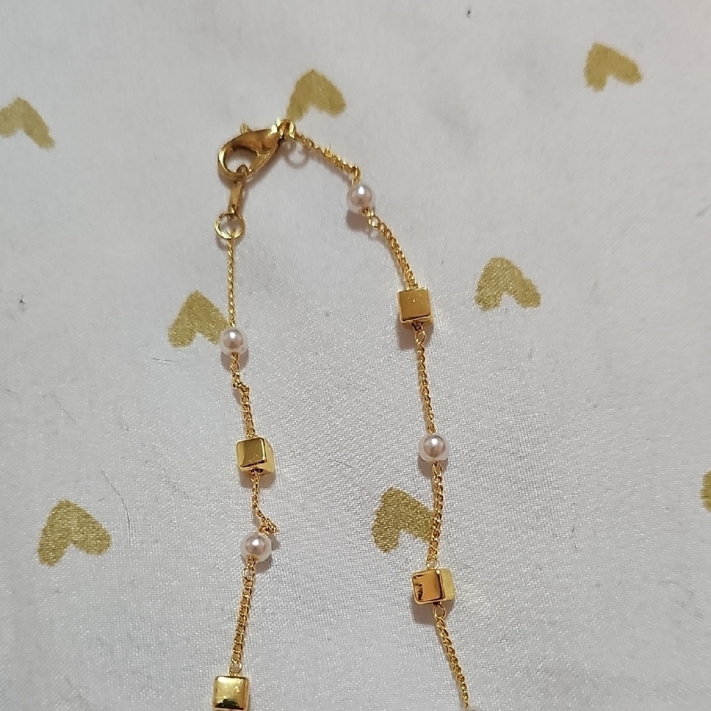 Elegant Gold and Black Labradorite Necklace. One Of A Kind - Picture 3 of 3